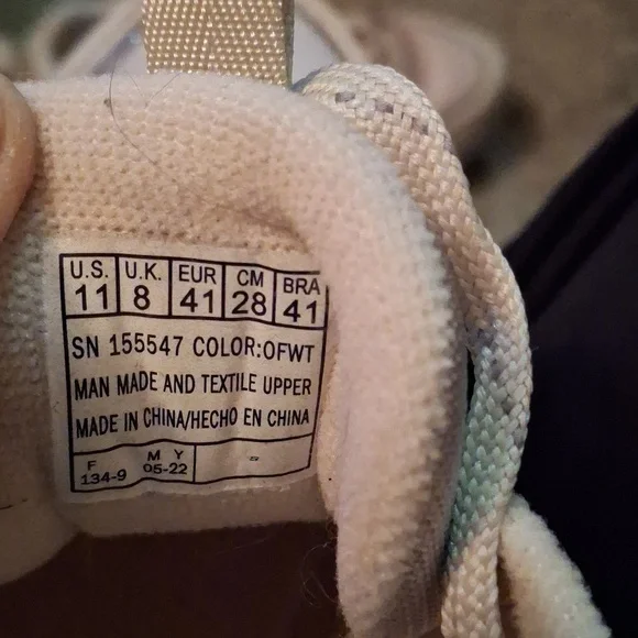 Skechers Air Cooled Memory Foam Sparkly Sneakers EUC - Picture 5 of 7